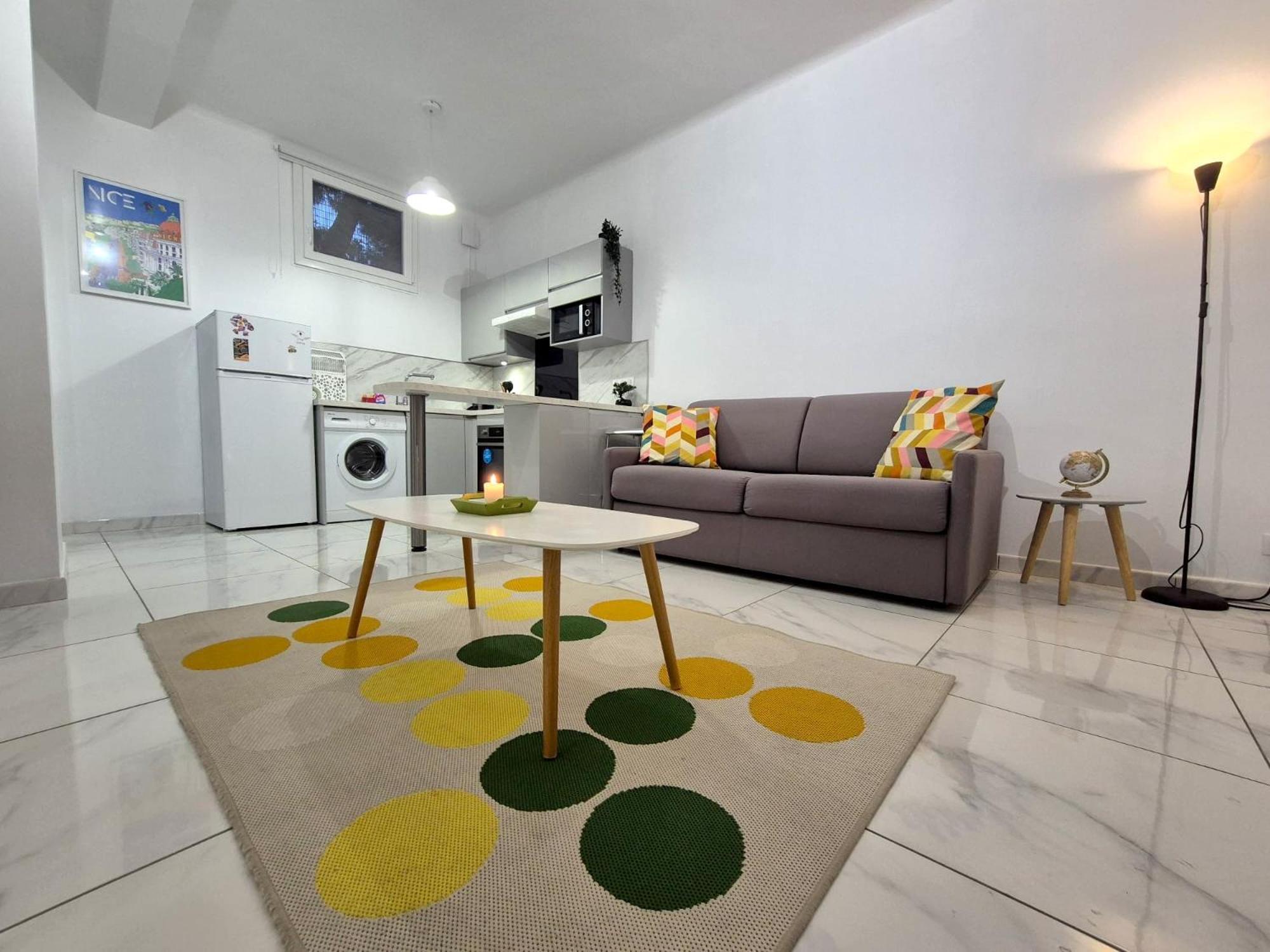 Studio Renove Au Centre Ville Nice Buitenkant foto